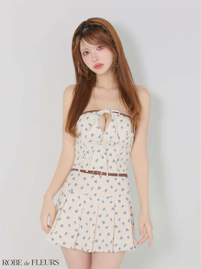 ROBE de FLEURS ローブドフルール 【XSサイズあり】小花柄レザーパイピングプリーツセットアップミニキャバドレス fm4355-c