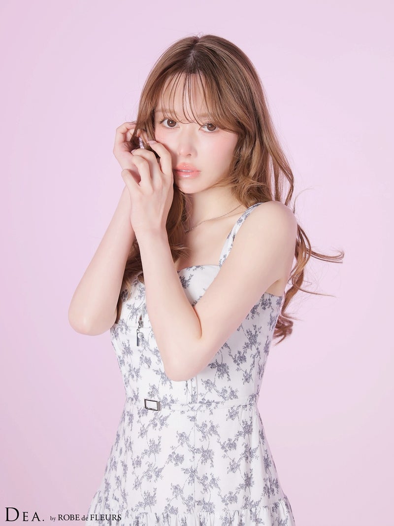 DEA. ディア バイ ローブドフルール 【XS～Lサイズあり】フラワーマットサテンギャザーフレアロングキャバドレス de4352