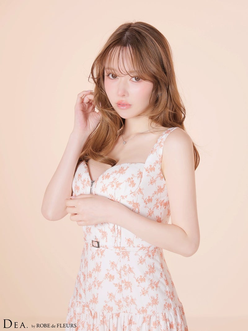 DEA. ディア バイ ローブドフルール 【XS～Lサイズあり】フラワーマットサテンギャザーフレアロングキャバドレス de4352