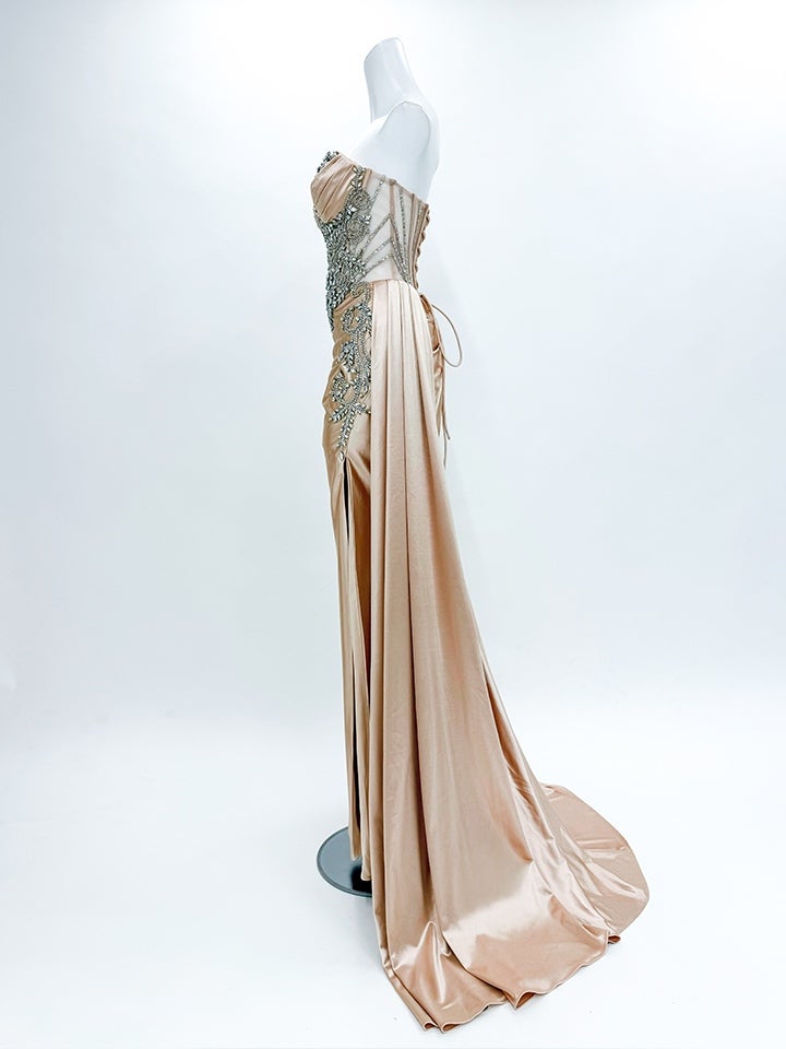 vanityME.couture.バニティーミークチュール ラグジュアリービジュー シャイニーサテン メッシュ ショール付き スリット入り バースデードレス ロングドレス シャンパンゴールド vctr-l-kv1131