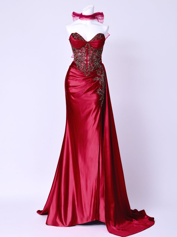 vanityME.couture.バニティーミークチュール ラグジュアリービジュー シャイニーサテン メッシュ ショール付き スリット入り バースデードレス ロングドレス ディープレッド vctr-l-kv1131-2