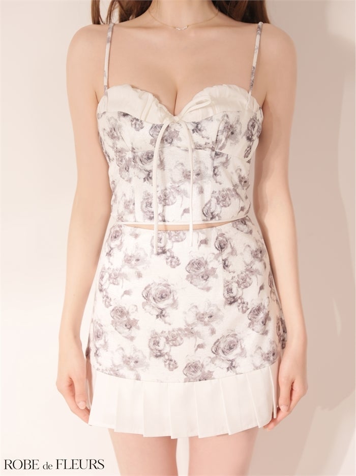 【6月上旬頃入荷予定】 ROBE de FLEURS ローブドフルール 【XSサイズあり】 フラワープリーツリボンセットアップミニキャバドレス fm5005