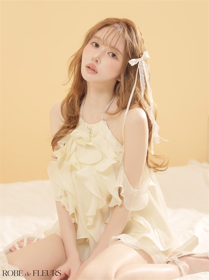 ROBE de FLEURS ローブドフルール 【XSサイズあり】 ローズモチーフホルターフレアセットアップミニキャバドレス fm4912