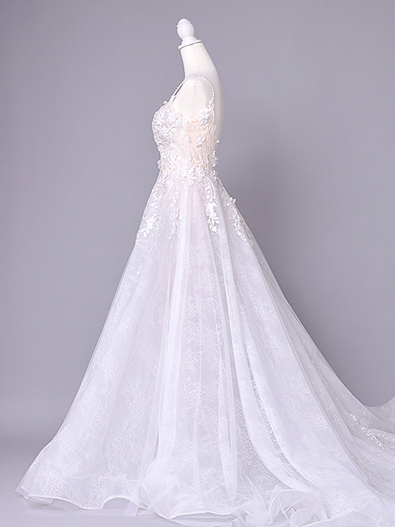 vanityME.couture. バニティーミークチュール Jardin Blanc Couture ジャルダン・ブラン・クチュール ロングドレス オフホワイト 白 フラワー レース バースデー vctr-l-cd857w