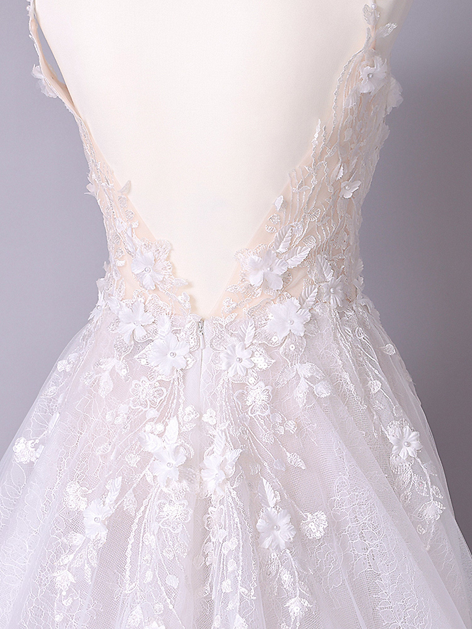 vanityME.couture. バニティーミークチュール Jardin Blanc Couture ジャルダン・ブラン・クチュール ロングドレス オフホワイト 白 フラワー レース バースデー vctr-l-cd857w