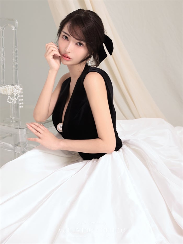 vanityME.couture. バニティーミークチュール Noir Blanc Couture ノワール・ブラン・クチュール ロングドレス ブラック 黒 ホワイト ベロア パール バースデー vctr-c-1202