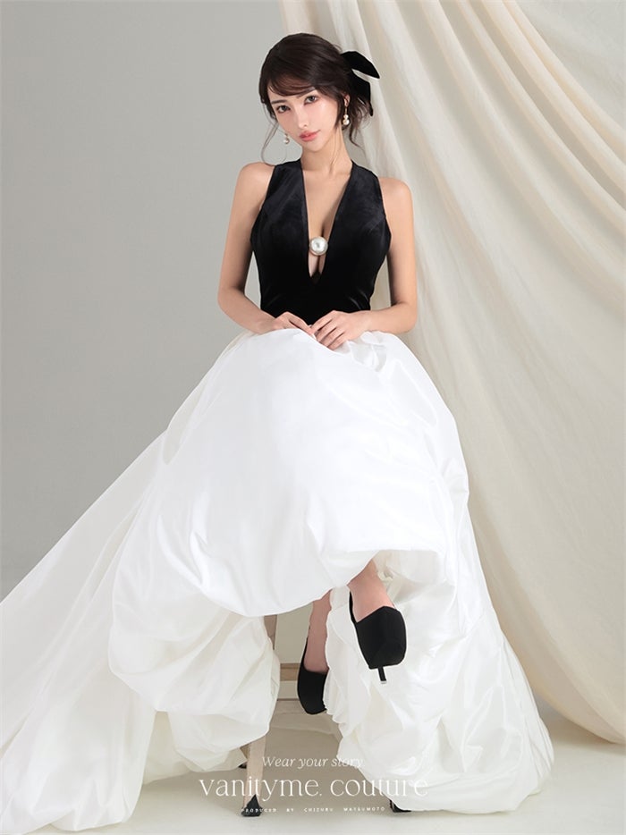vanityME.couture. バニティーミークチュール Noir Blanc Couture ノワール・ブラン・クチュール ロングドレス ブラック 黒 ホワイト ベロア パール バースデー vctr-c-1202