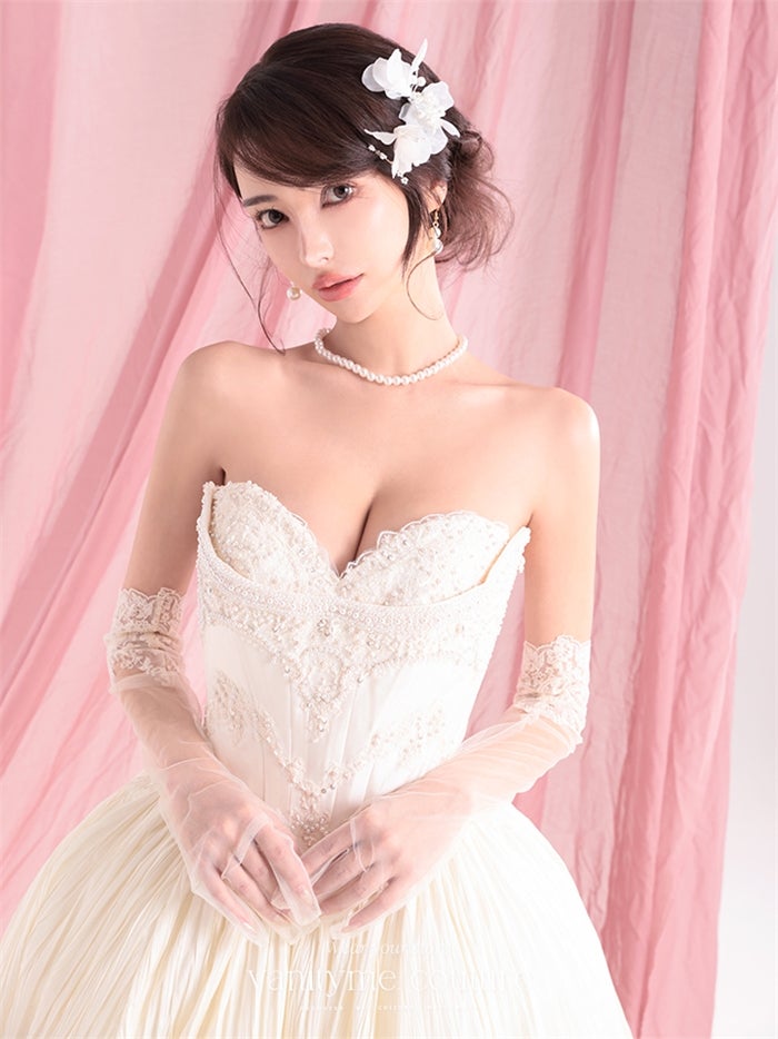 vanityME.couture. バニティーミークチュール Ivoire Perle Couture イヴォワール・ペルル・クチュール ロングドレス ホワイト 白 パール ビーズ刺繍 バースデー vctr-c-8880
