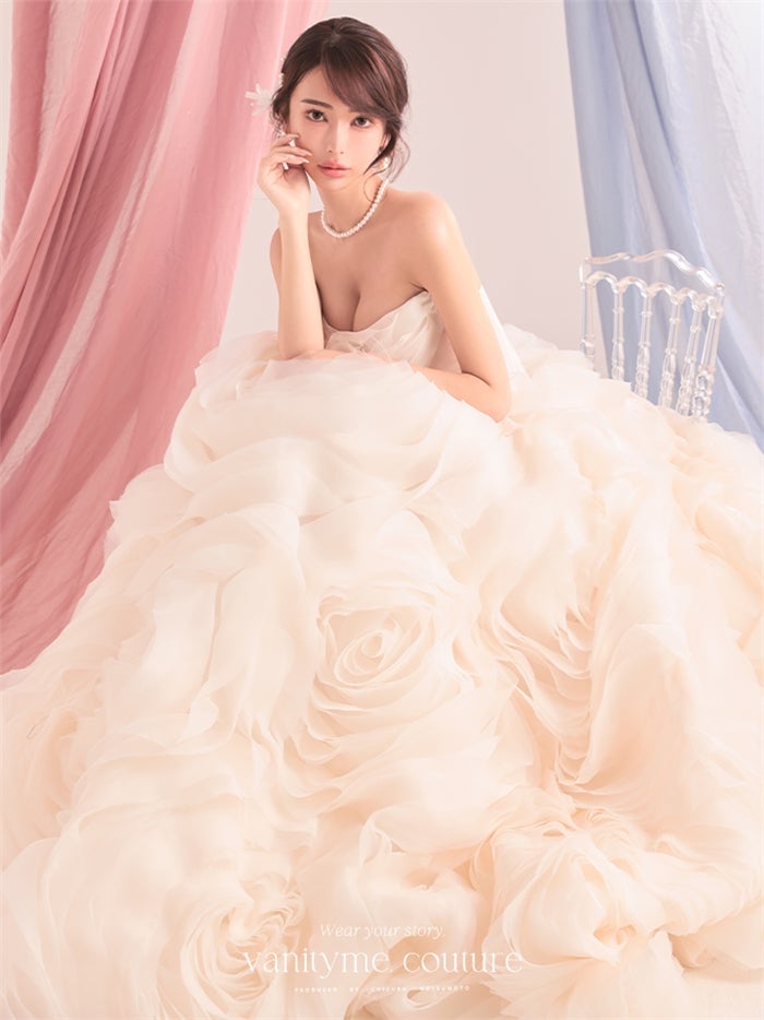 vanityME.couture. バニティーミークチュール Rose Neige Couture