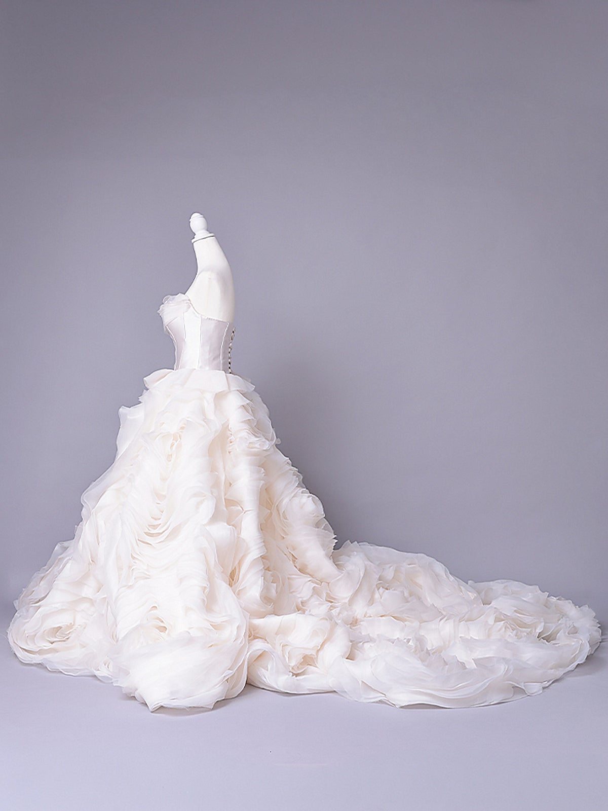 vanityME.couture. バニティーミークチュール Rose Neige Couture ローズ・ネージュ・クチュール ロングドレス ホワイト 白 薔薇 フリル ボリューム バースデー vctr-c-lw-160