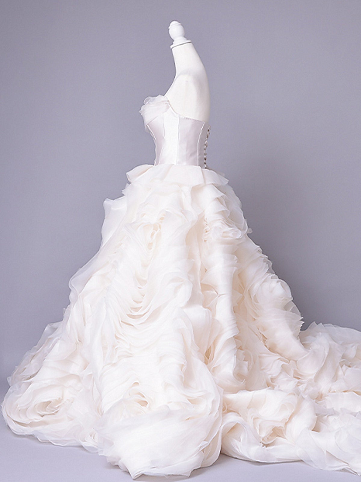 vanityME.couture. バニティーミークチュール Rose Neige Couture ローズ・ネージュ・クチュール ロングドレス ホワイト 白 薔薇 フリル ボリューム バースデー vctr-c-lw-160