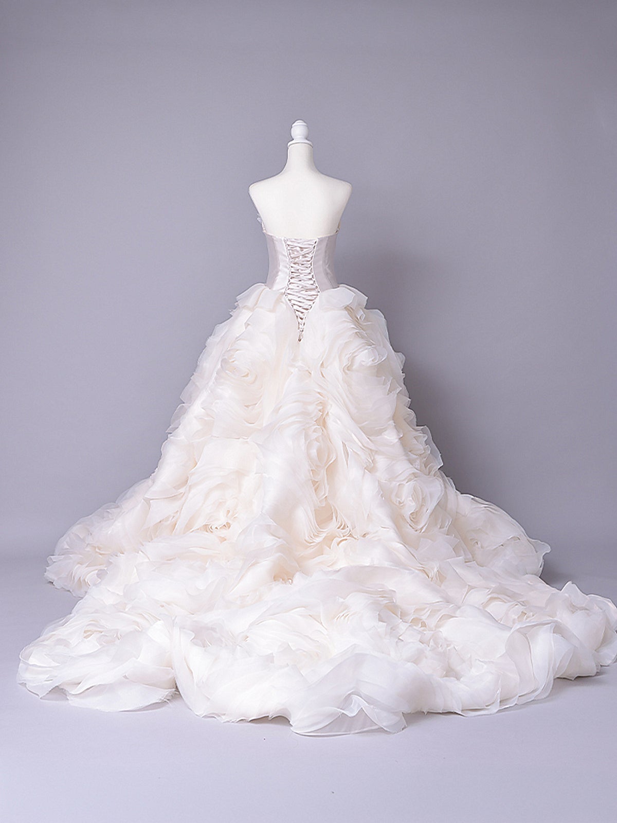 vanityME.couture. バニティーミークチュール Rose Neige Couture ローズ・ネージュ・クチュール ロングドレス ホワイト 白 薔薇 フリル ボリューム バースデー vctr-c-lw-160