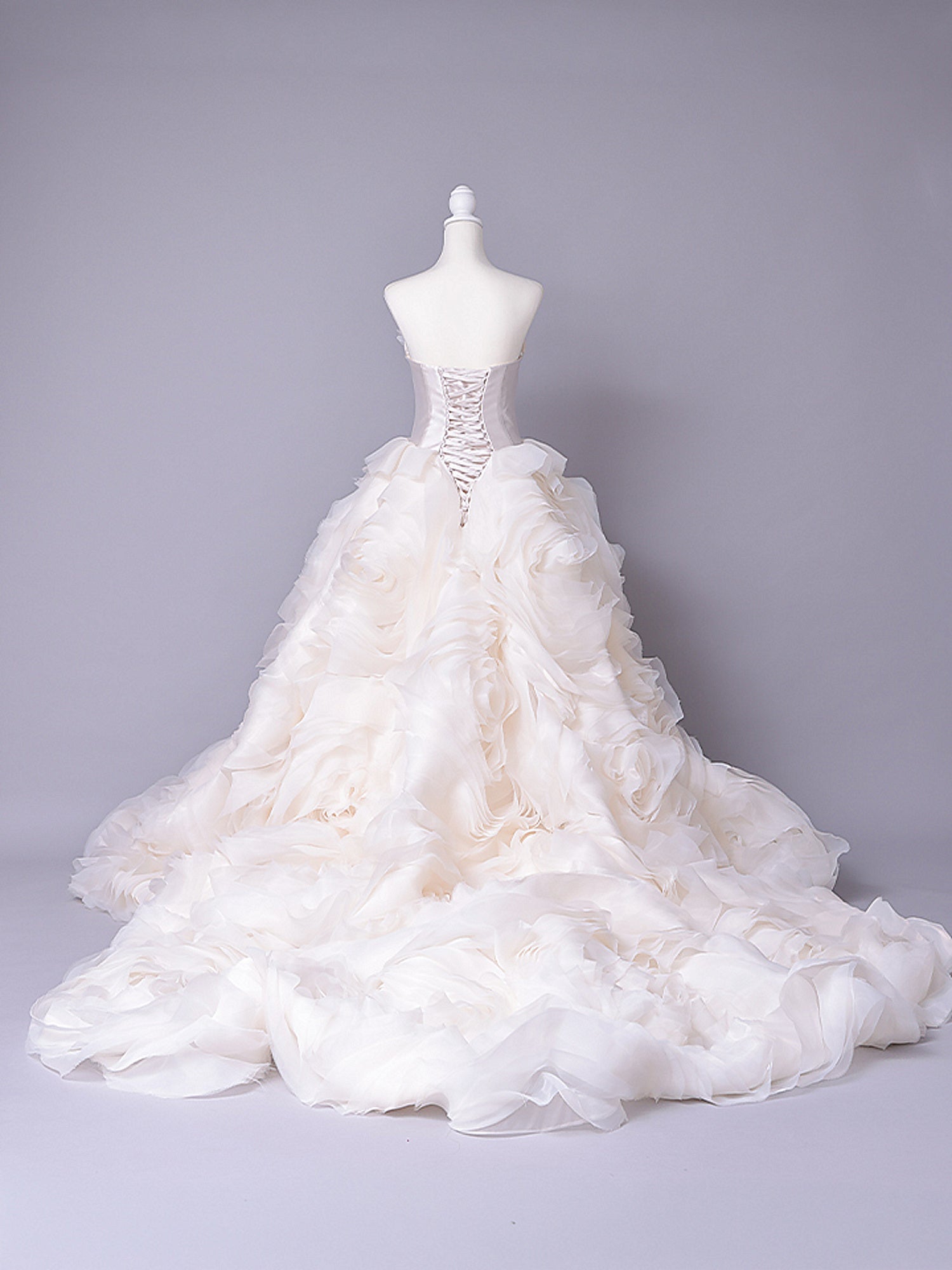 vanityME.couture. バニティーミークチュール Rose Neige Couture ローズ・ネージュ・クチュール ロングドレス ホワイト 白 薔薇 フリル ボリューム バースデー vctr-c-lw-160