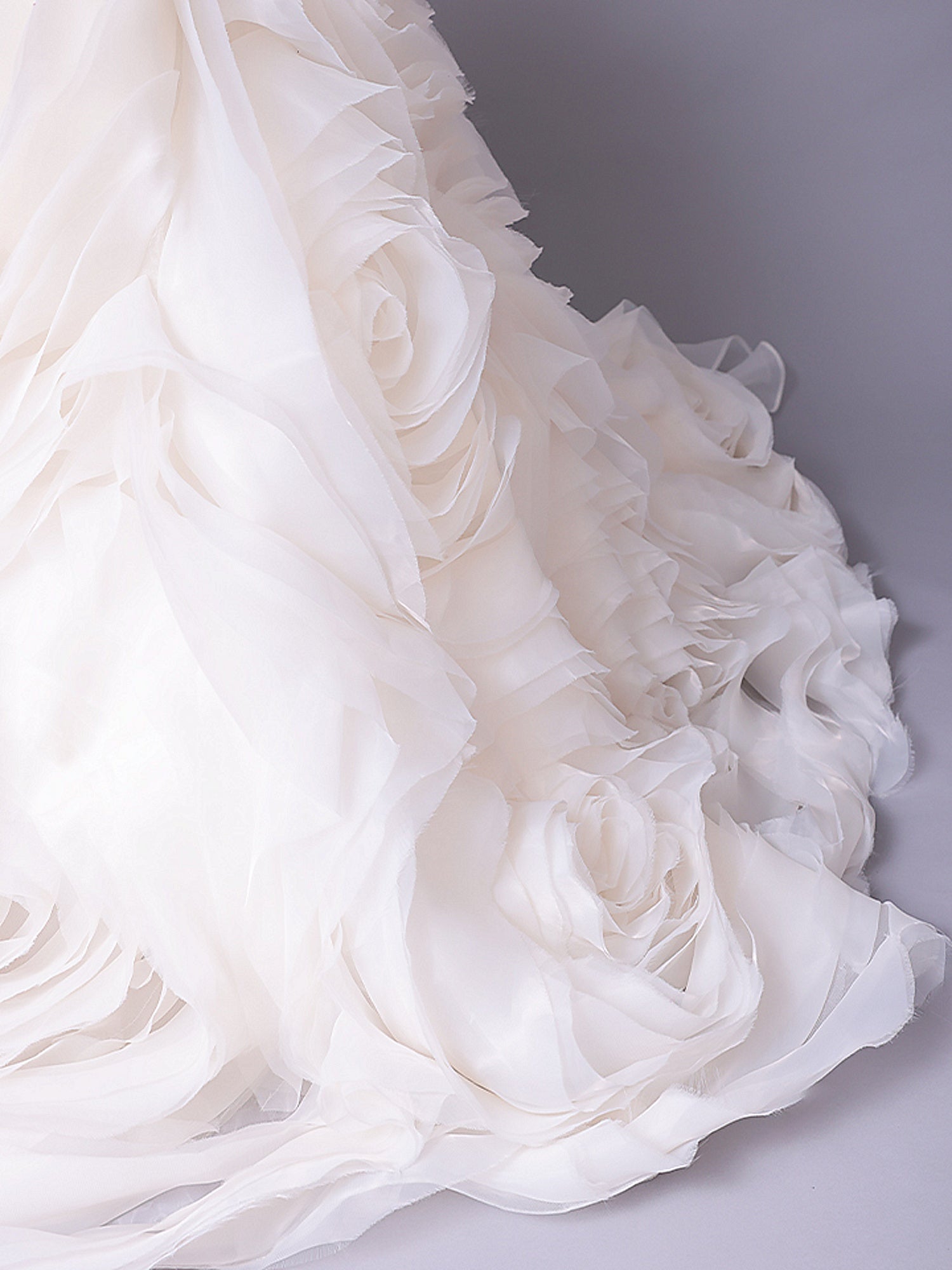 vanityME.couture. バニティーミークチュール Rose Neige Couture ローズ・ネージュ・クチュール ロングドレス ホワイト 白 薔薇 フリル ボリューム バースデー vctr-c-lw-160