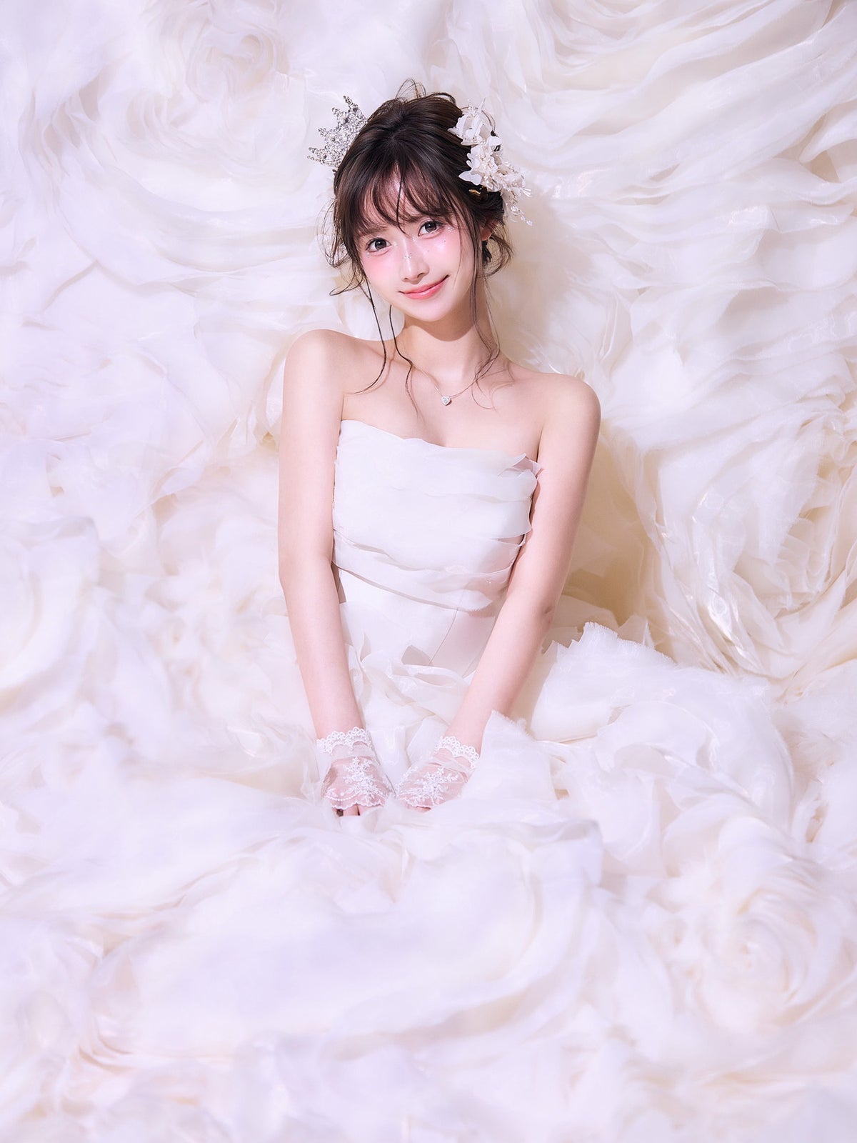 にじほ様着用_vanityME.couture. バニティーミークチュール Rose Neige Couture ローズ・ネージュ・クチュール ロングドレス ホワイト 白 薔薇 フリル ボリューム バースデー vctr-c-lw-160