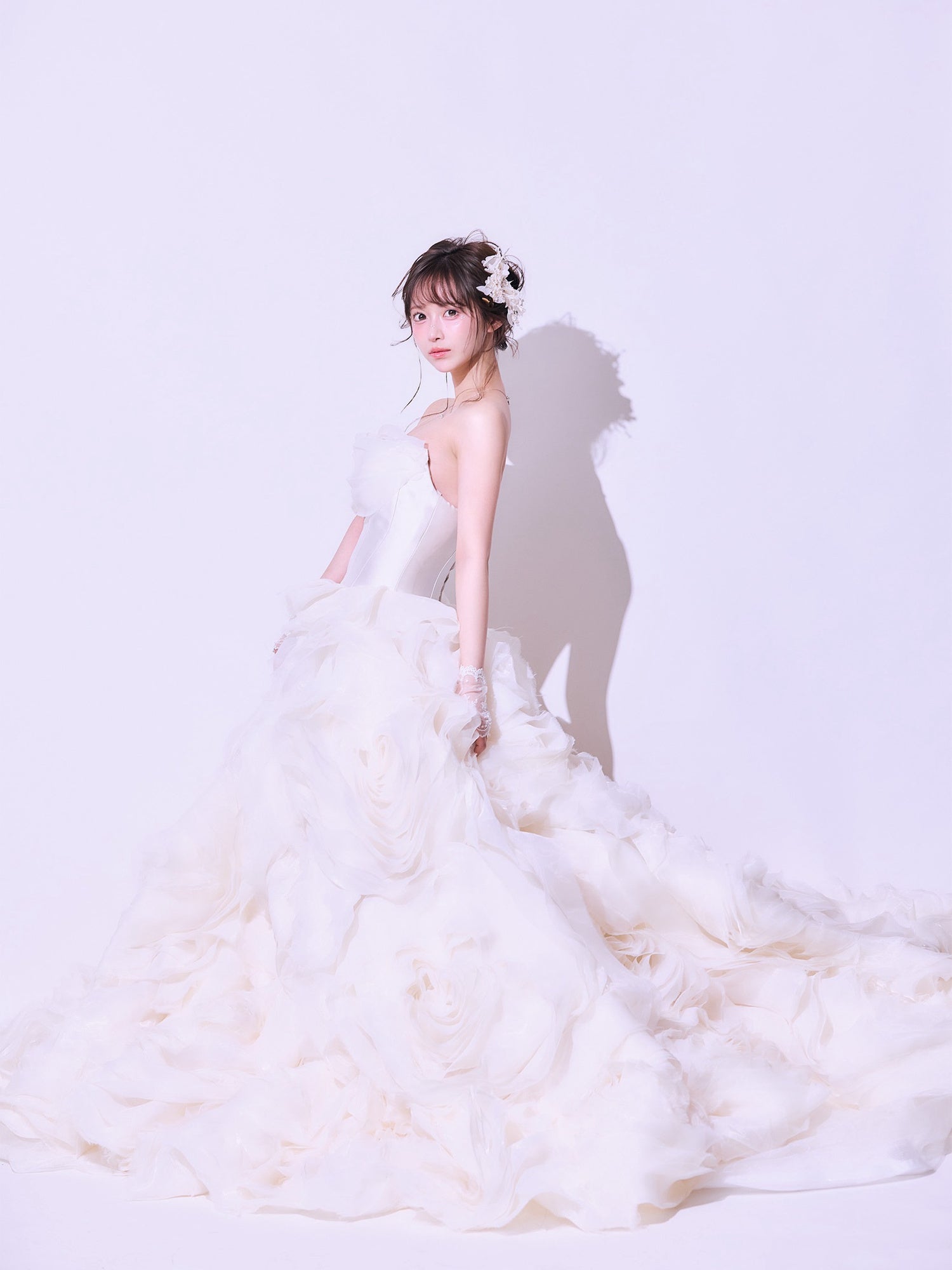 にじほ様着用_vanityME.couture. バニティーミークチュール Rose Neige Couture ローズ・ネージュ・クチュール ロングドレス ホワイト 白 薔薇 フリル ボリューム バースデー vctr-c-lw-160