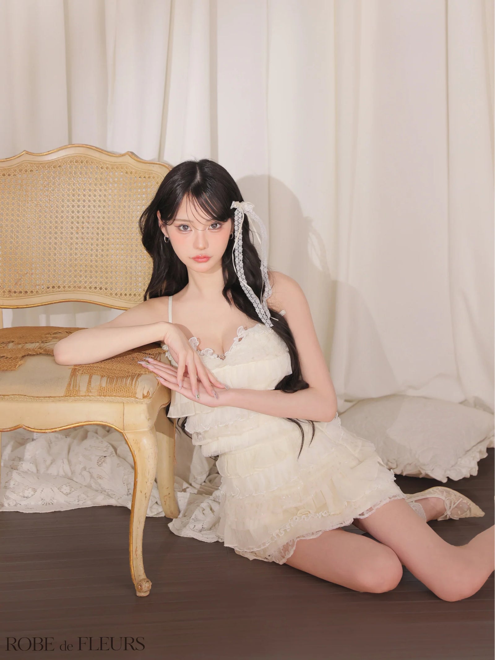 ROBE de FLEURS ローブドフルール 【XSサイズあり】フラワーレースティアードフリルミニキャバドレス fm4673-c