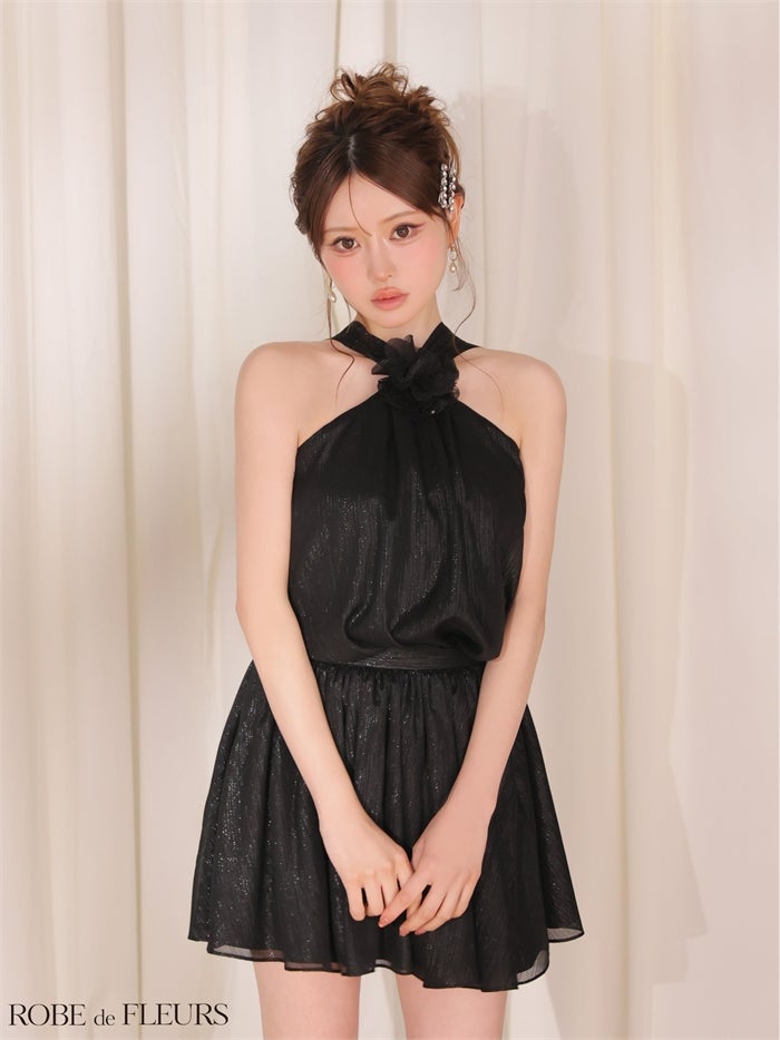 ROBE de FLEURS ローブドフルール 【XSサイズあり】フラワーブローチホルターネックラメフレアミニキャバドレス fm4649