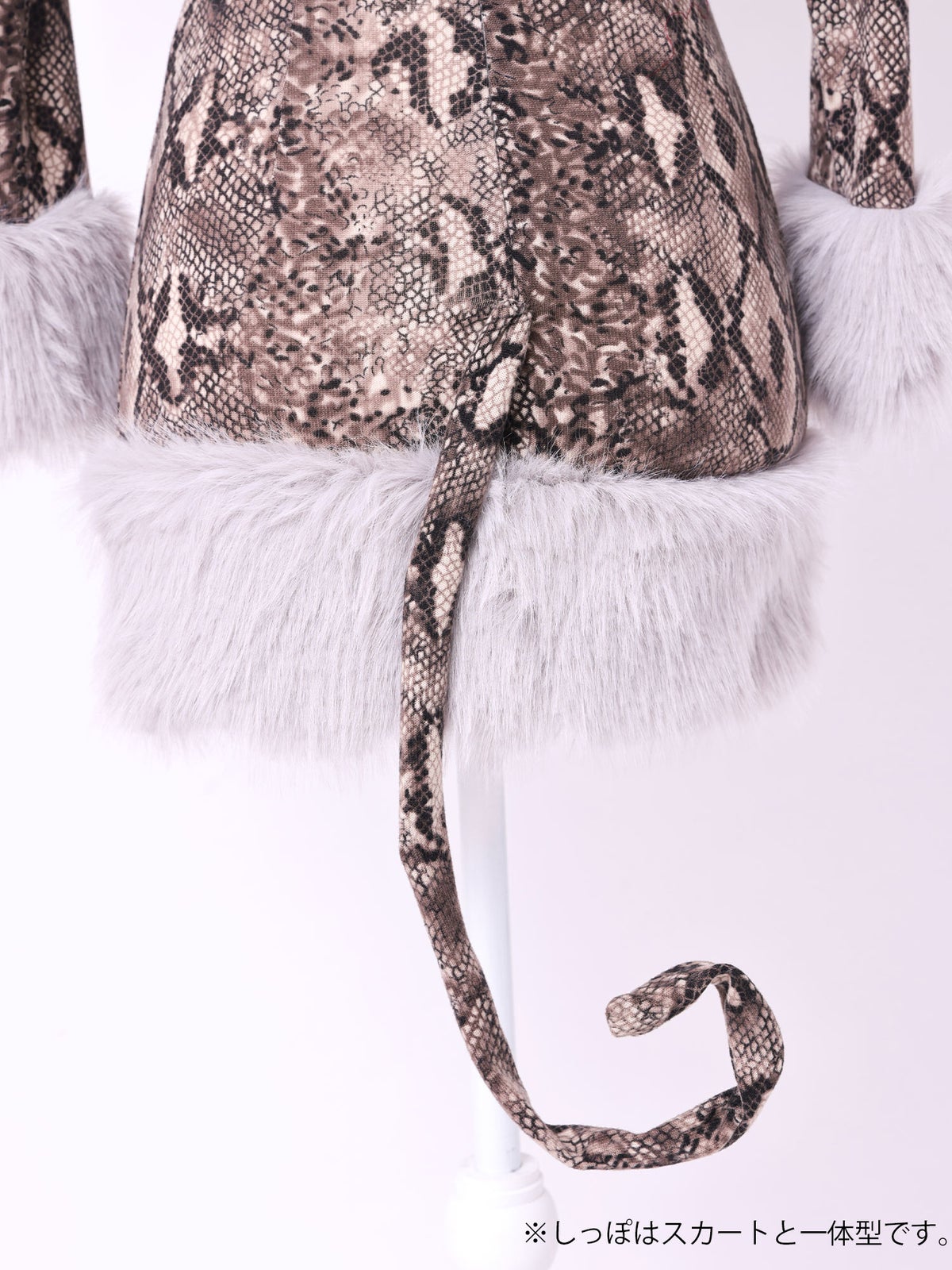 【3点セット】Fluffy Wild Party Snake Print Ver. フラッフィーワイルドパーティー パイソン柄 vcsot-250231-3-ac