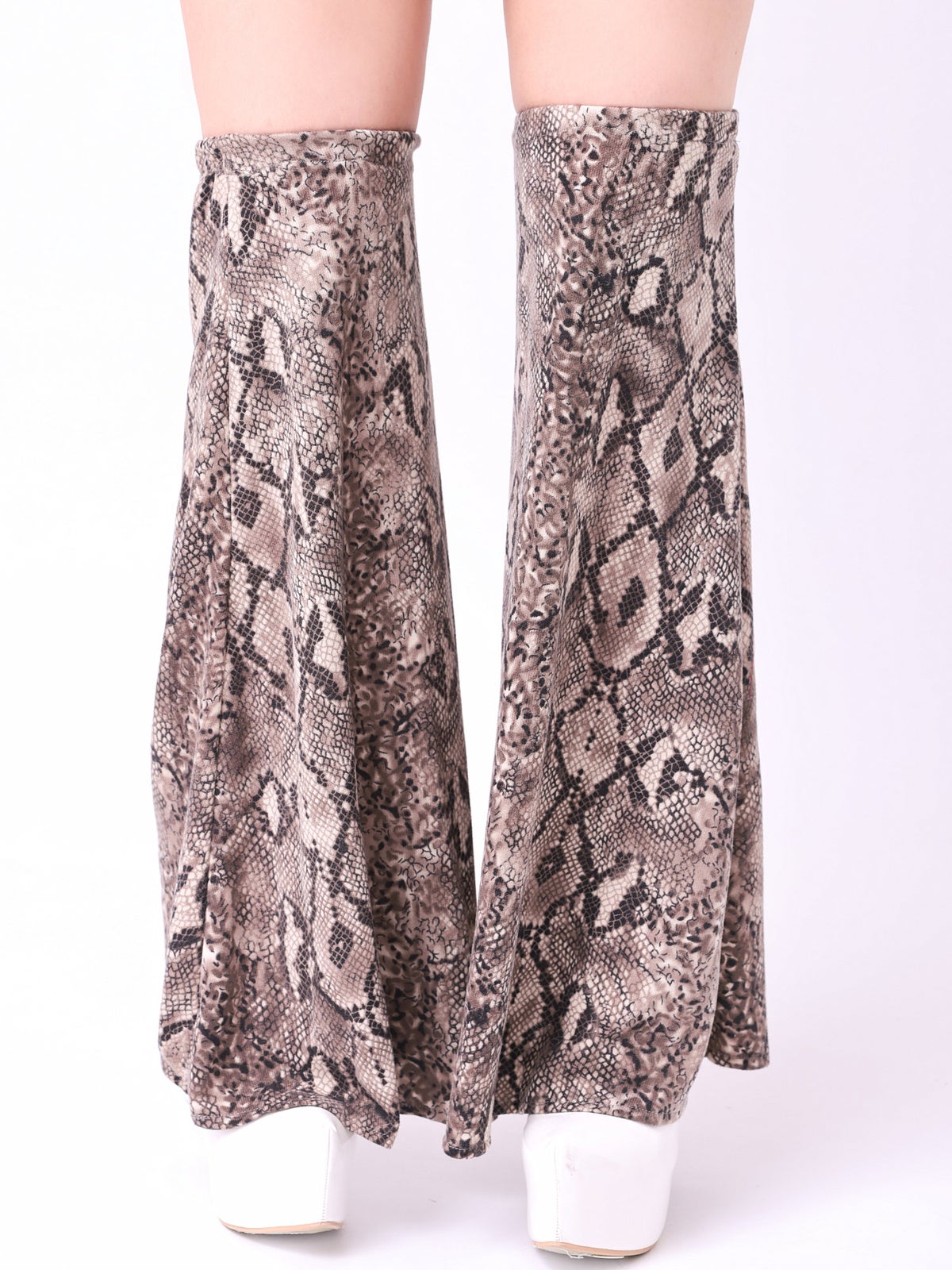 【3点セット】Fluffy Wild Party Snake Print Ver. フラッフィーワイルドパーティー パイソン柄 vcsot-250231-3-ac