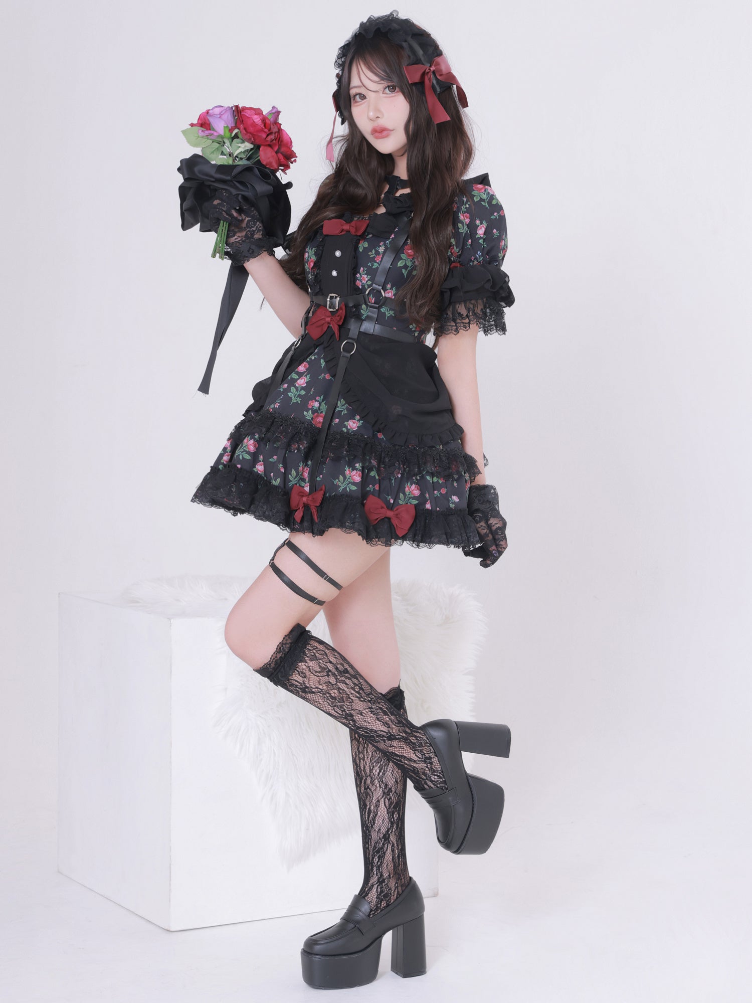 【3点セット】vanityME. × Chiroru コラボ Umber Secret Garden シークレットガーデン クラシカルフリルメイド ホワイト ブラック vcsot-260158a-ch-ac