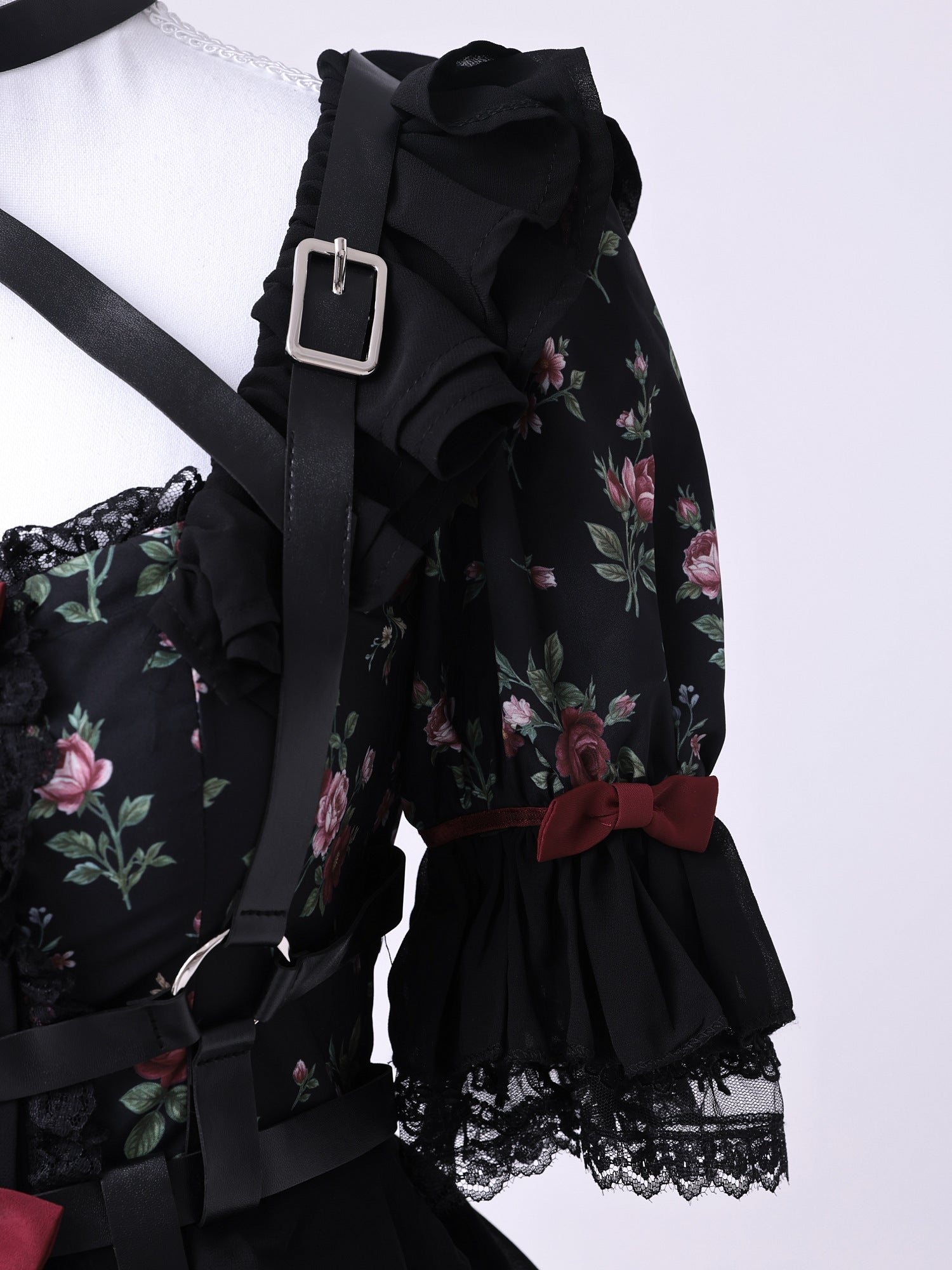 【3点セット】vanityME. × Chiroru コラボ Umber Secret Garden シークレットガーデン クラシカルフリルメイド ホワイト ブラック vcsot-260158a-ch-ac
